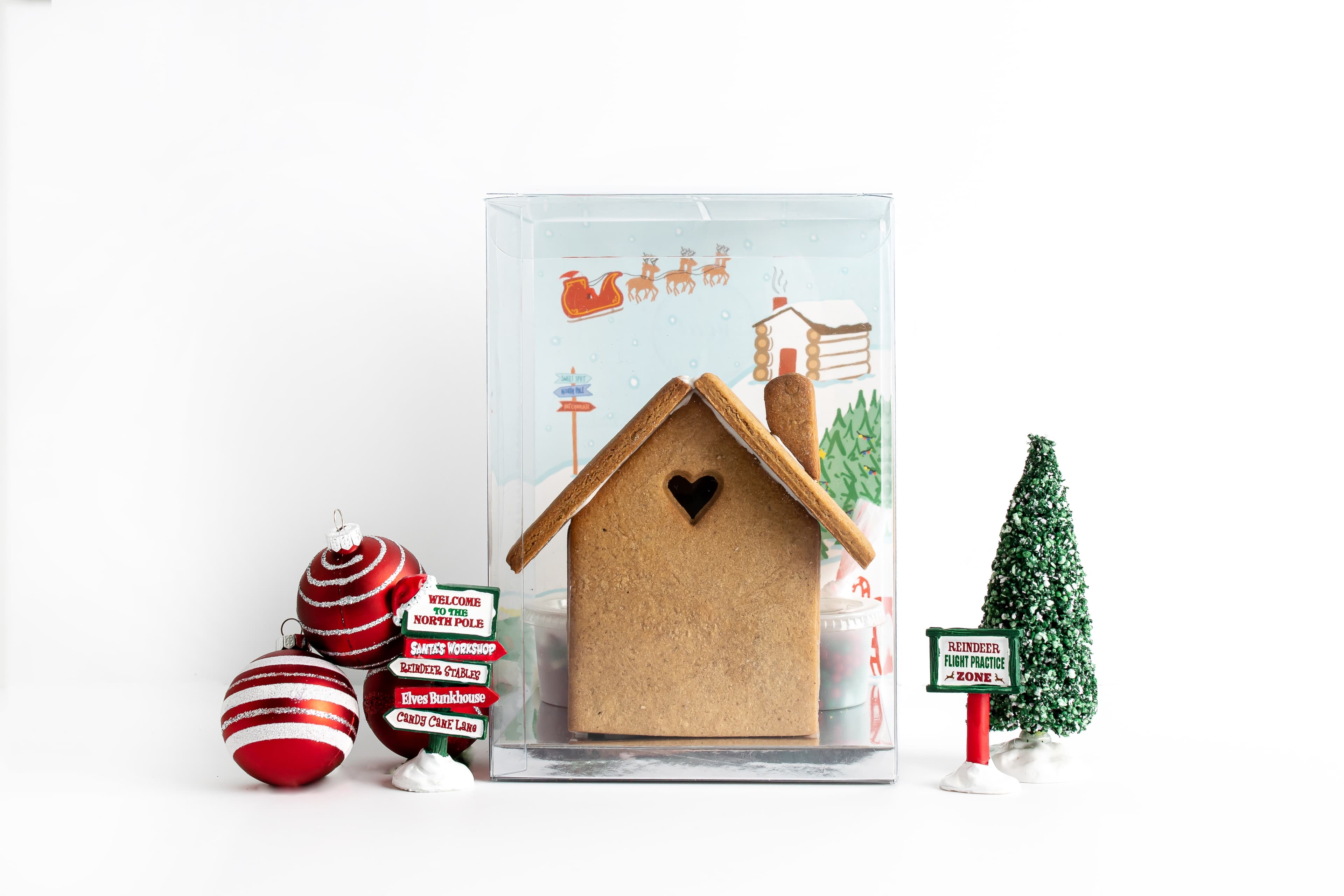 gingerbread house 06